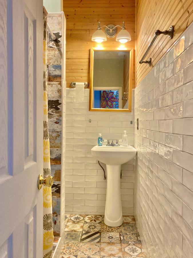 Double Room Ensuite Bathroom